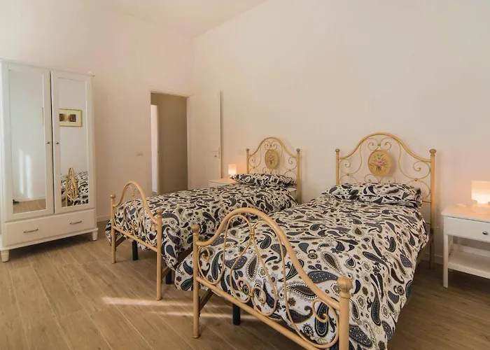 Awesome In Valnogaredo Pd Appartement